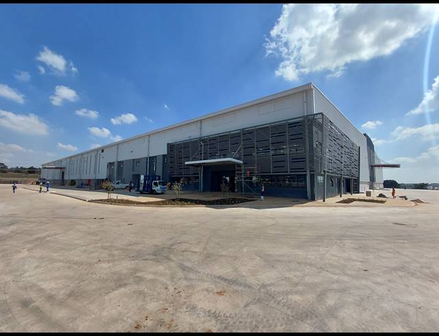 22,454M² WAREHOUSE TO LET IN WITFONTEIN